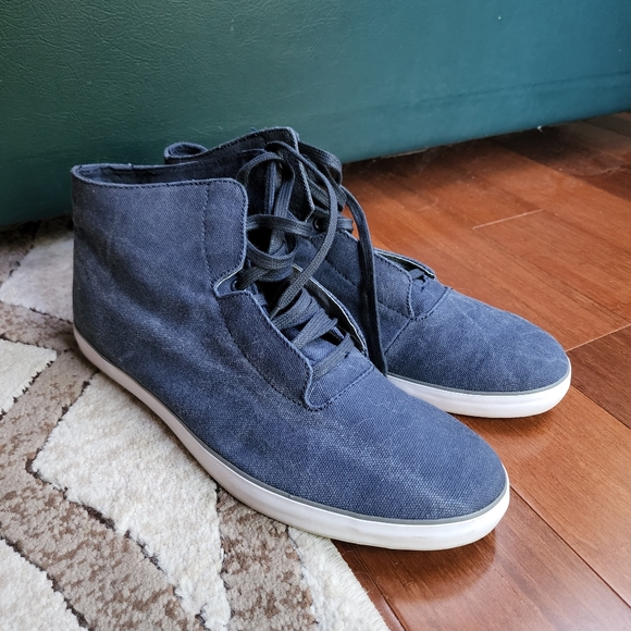 Vans OTW hi tops - Picture 2 of 6